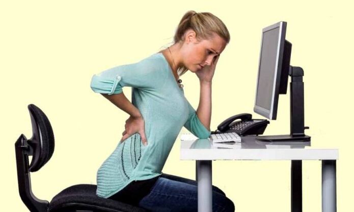 Práce na výchově osteochondózy v počítači